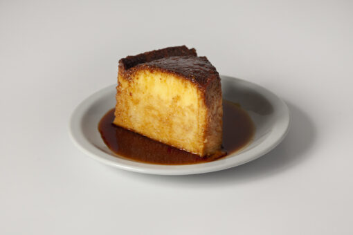 Budín de pan c/dulce de leche o crema chantilly